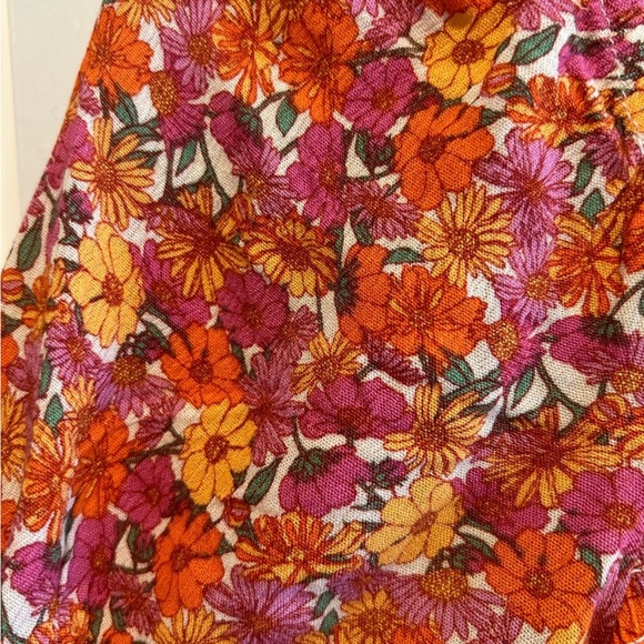 BNWT S.O. Orange Floral Crop Top- Ribbed and super stretchy. - Picture 2 of 6